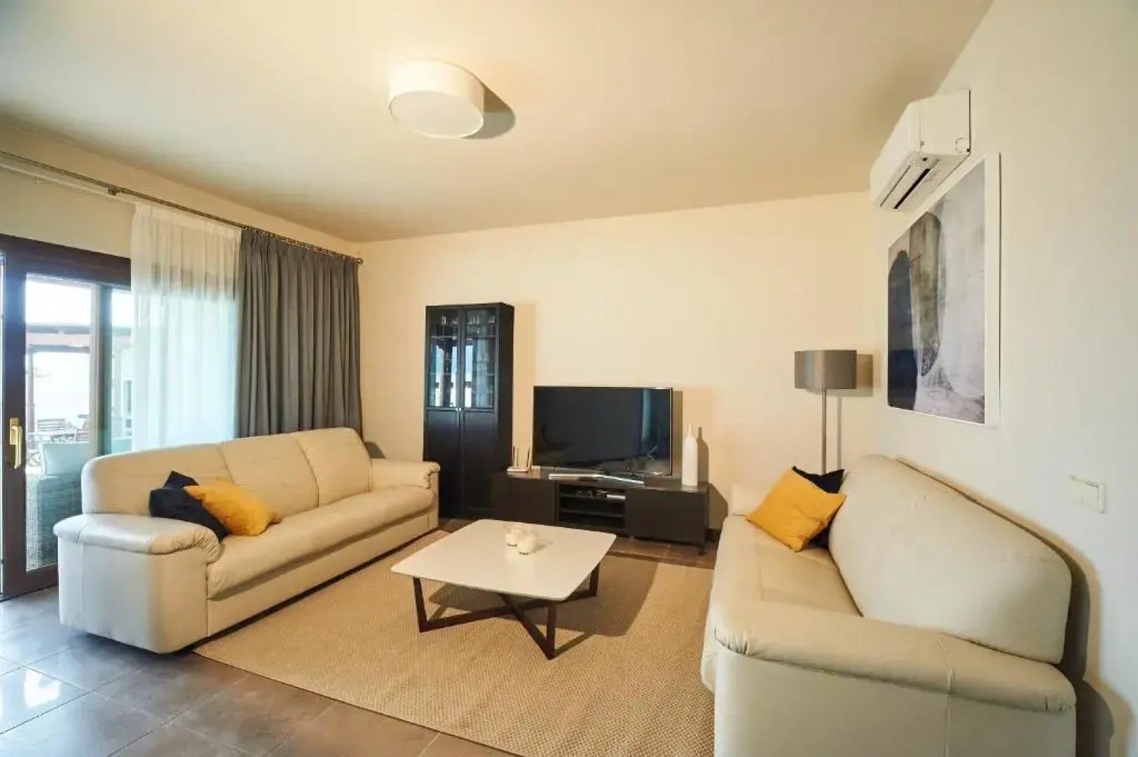 Las Caletas Village Playa Blanca