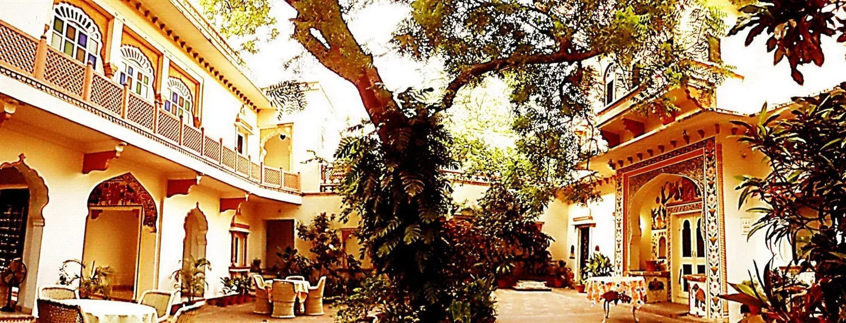 Palkiya Haveli - A Heritage Home