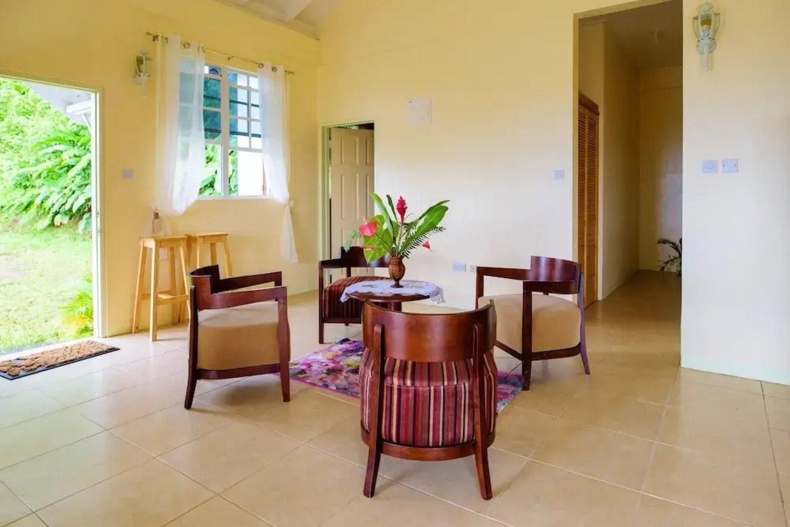 House With 2 Bedrooms in Roseau Vallée, With Wonderful sea View, Furni