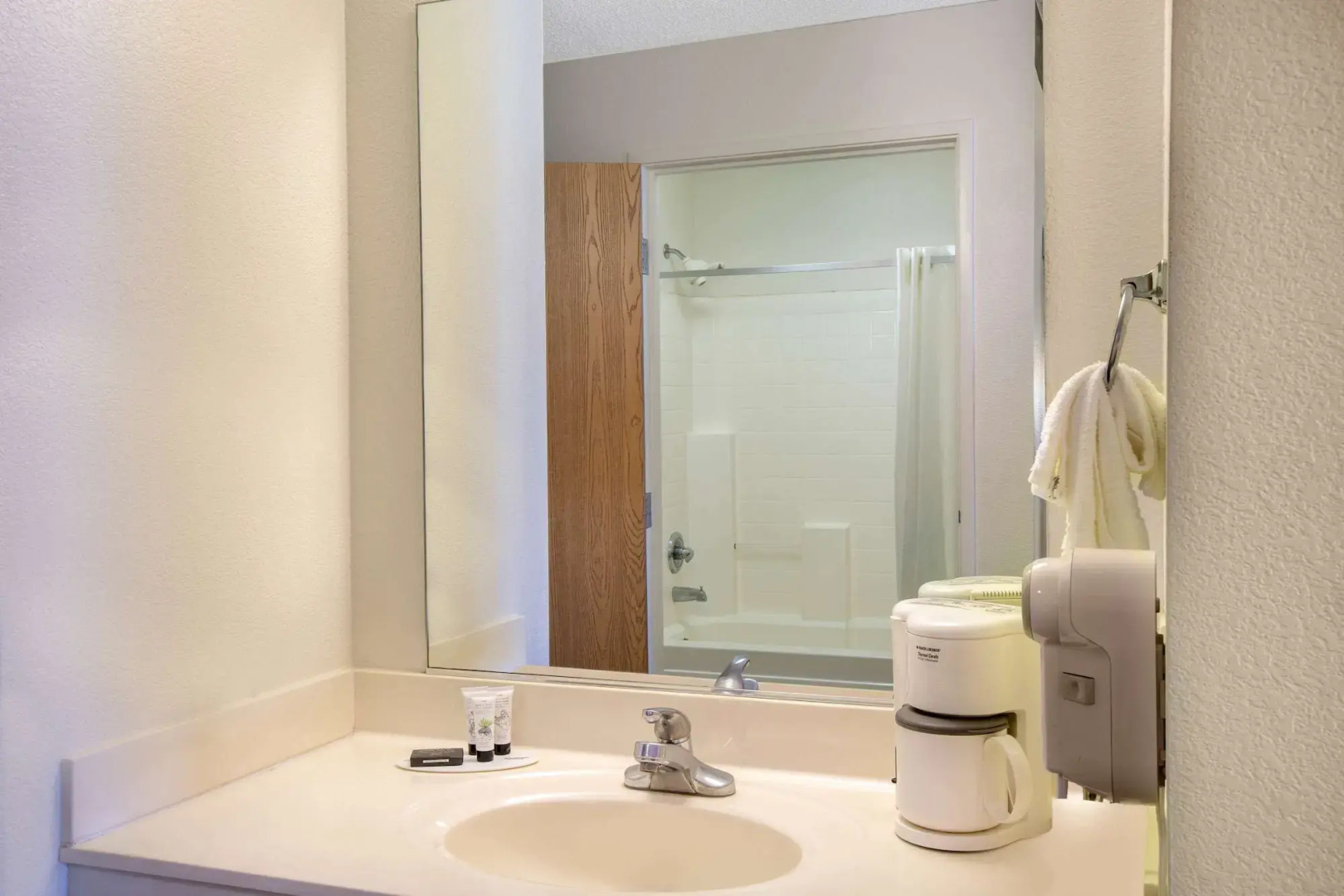 Holiday Inn Express Redding North by IHG