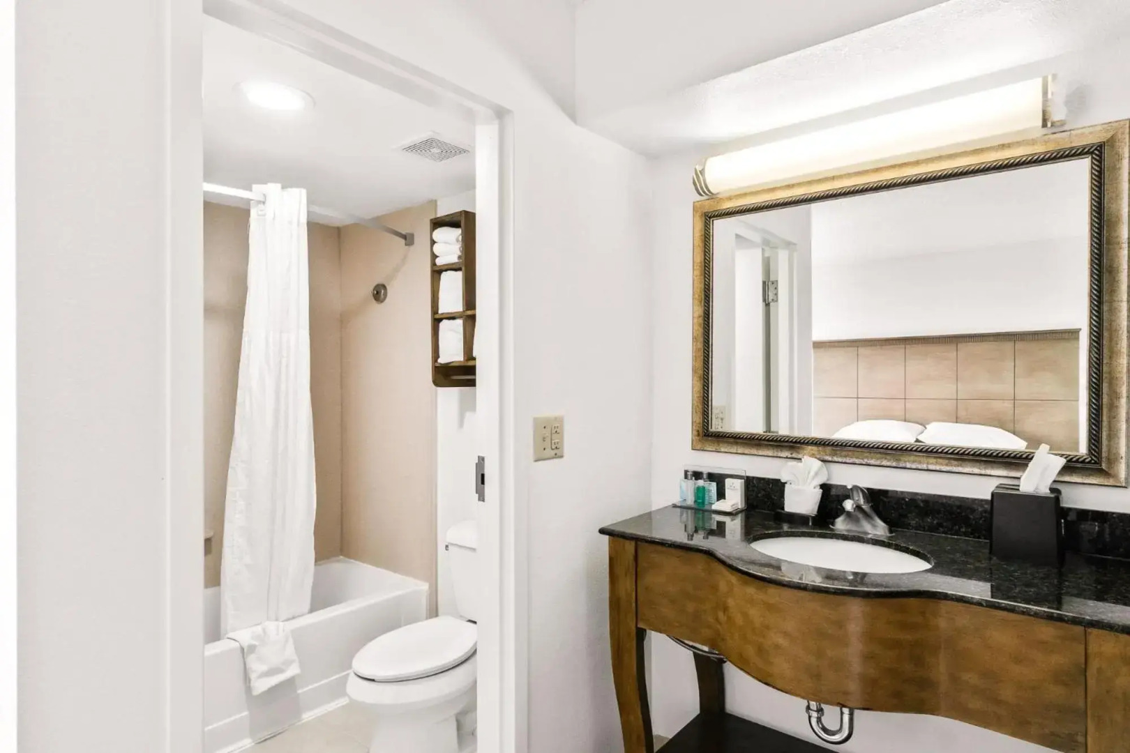 Hotel Alice At Atlantic Beach