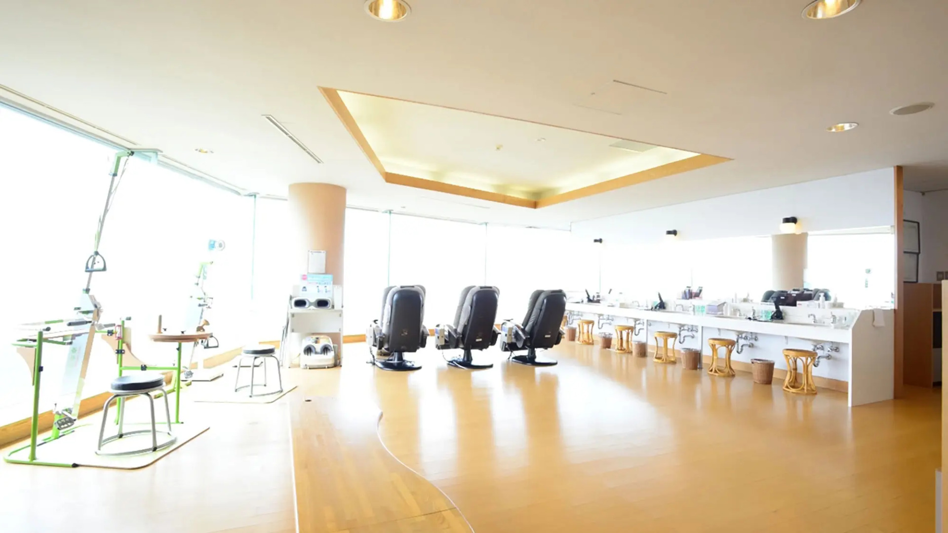 Fuji Hakone Land Schole Plaza Hotel