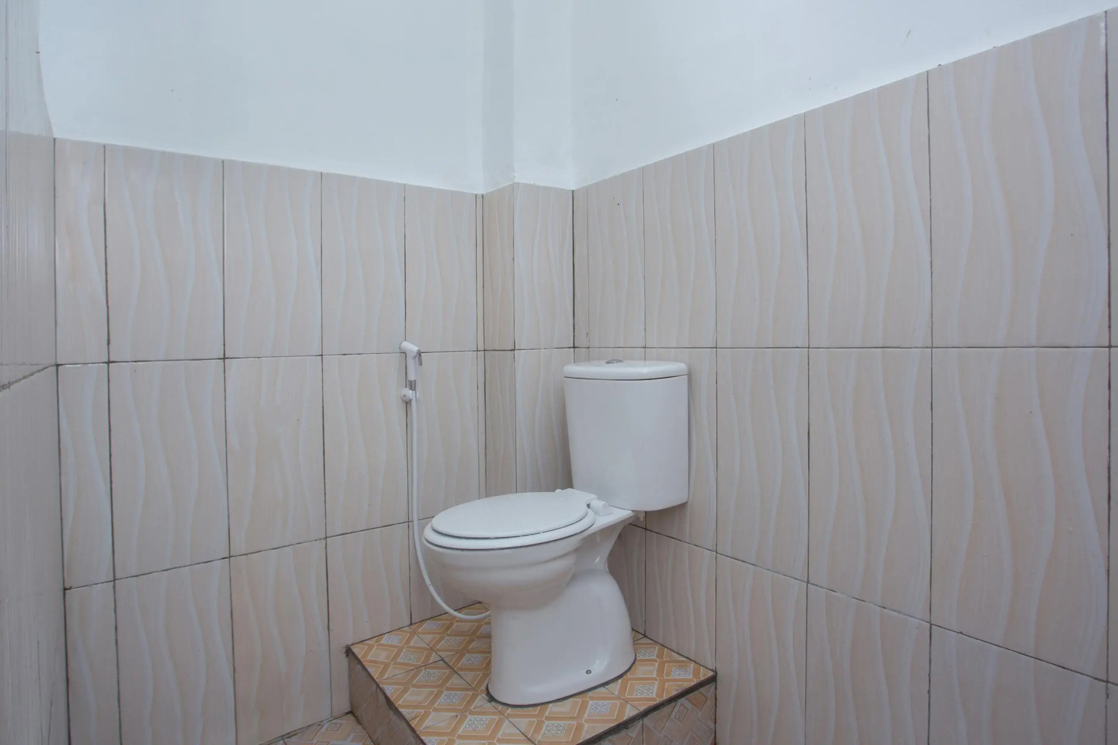 Hotel Kurnia by OYO Rooms