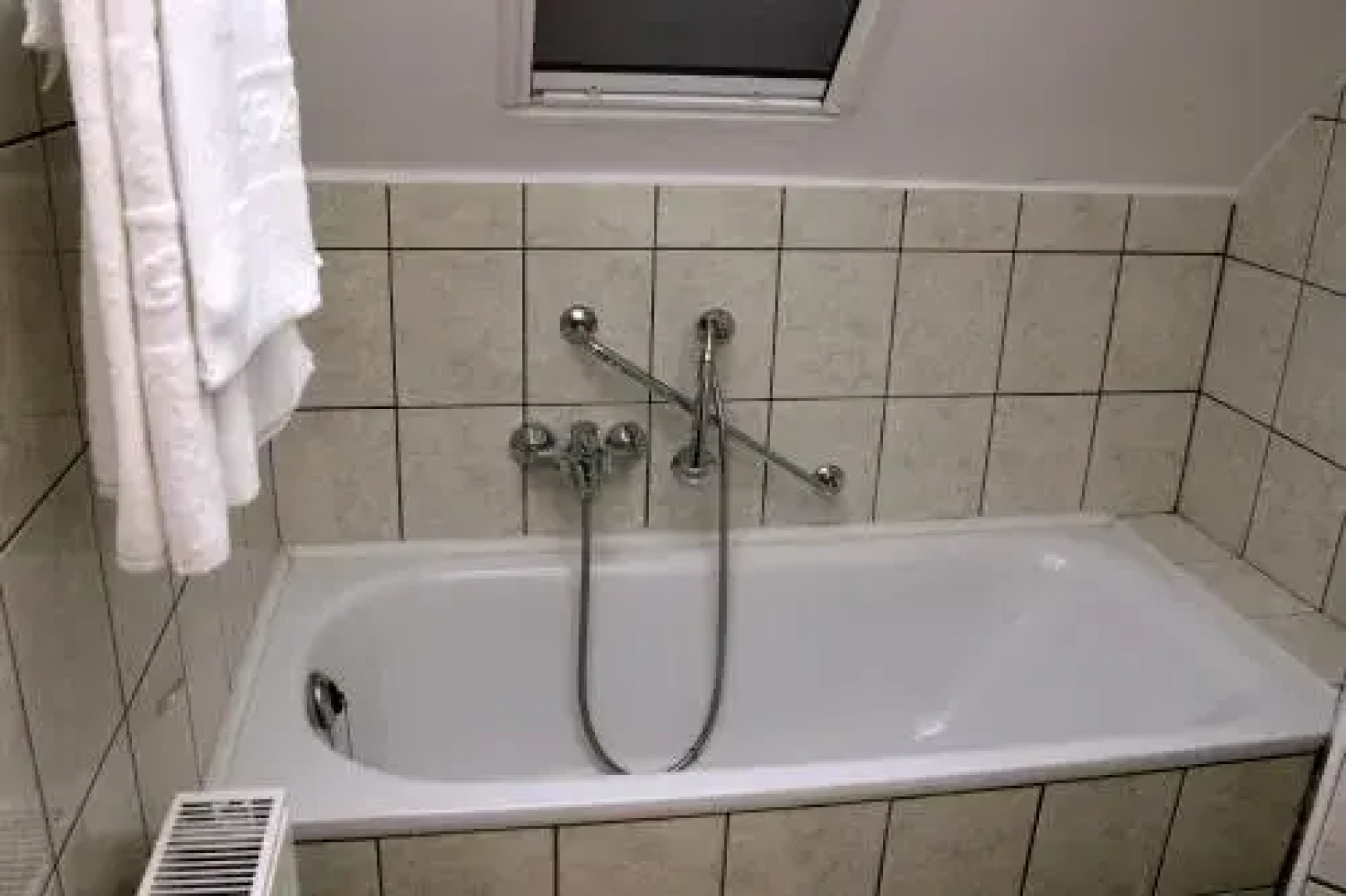 Ágneslaki Ökoturisztikai Centrum és Vadászház