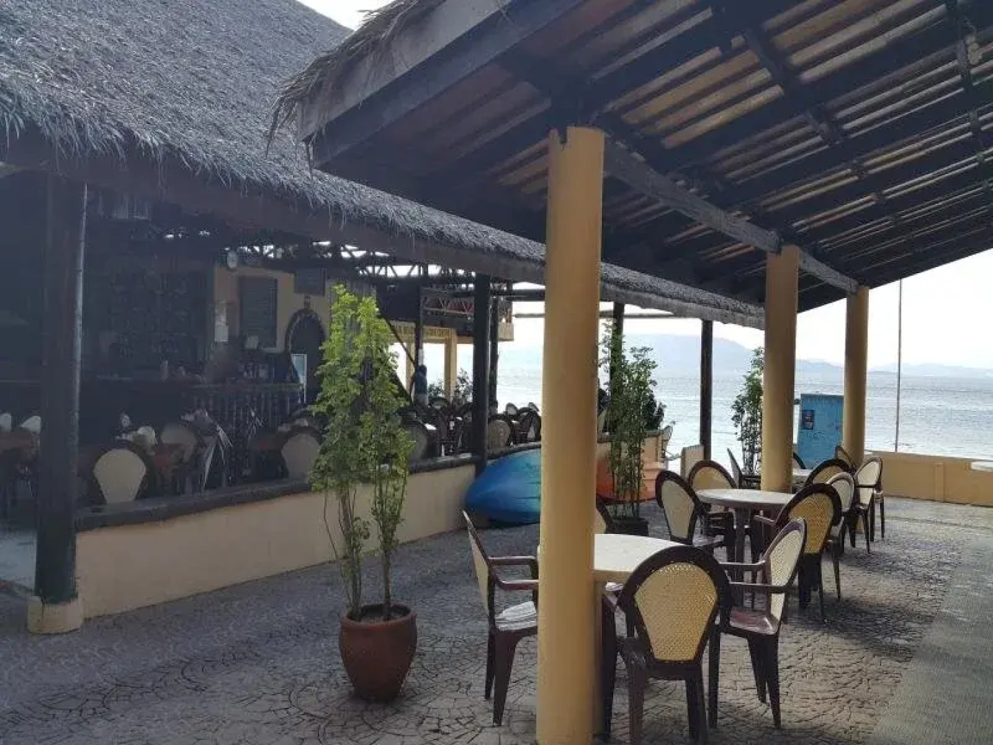 La Laguna Beach Club & Dive Center