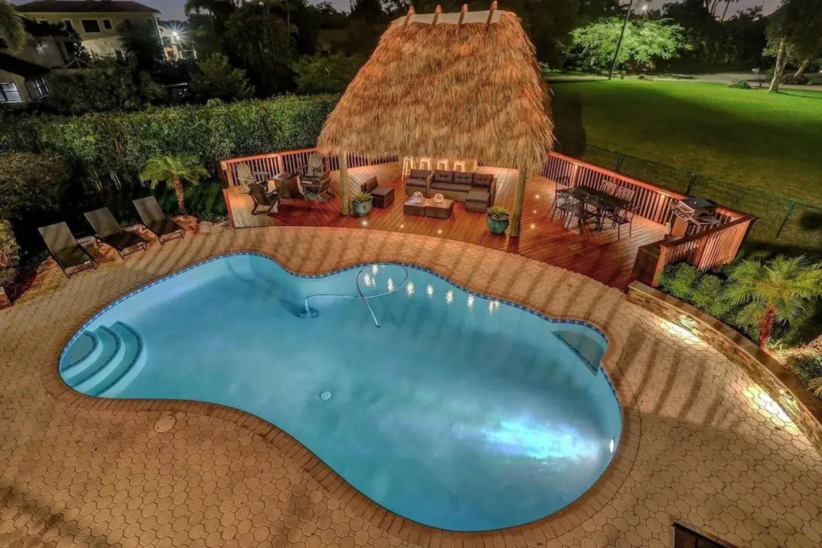 Casa Mila 7BR with Private Heated POOL