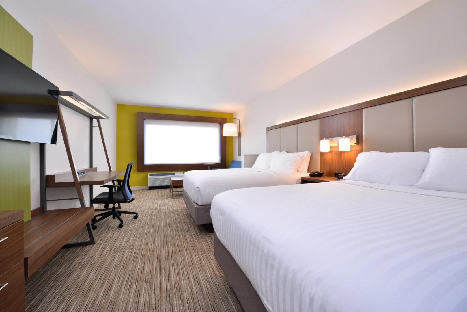 Holiday Inn Express & Suites Madison by IHG