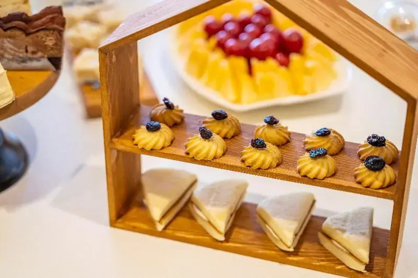 Hanting Hotel (Shanghai Zhongshan Park Metro Stat)