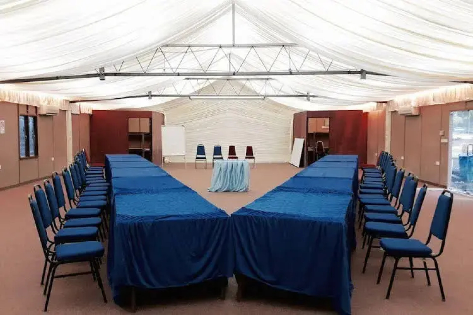 Coral Fishing Resort