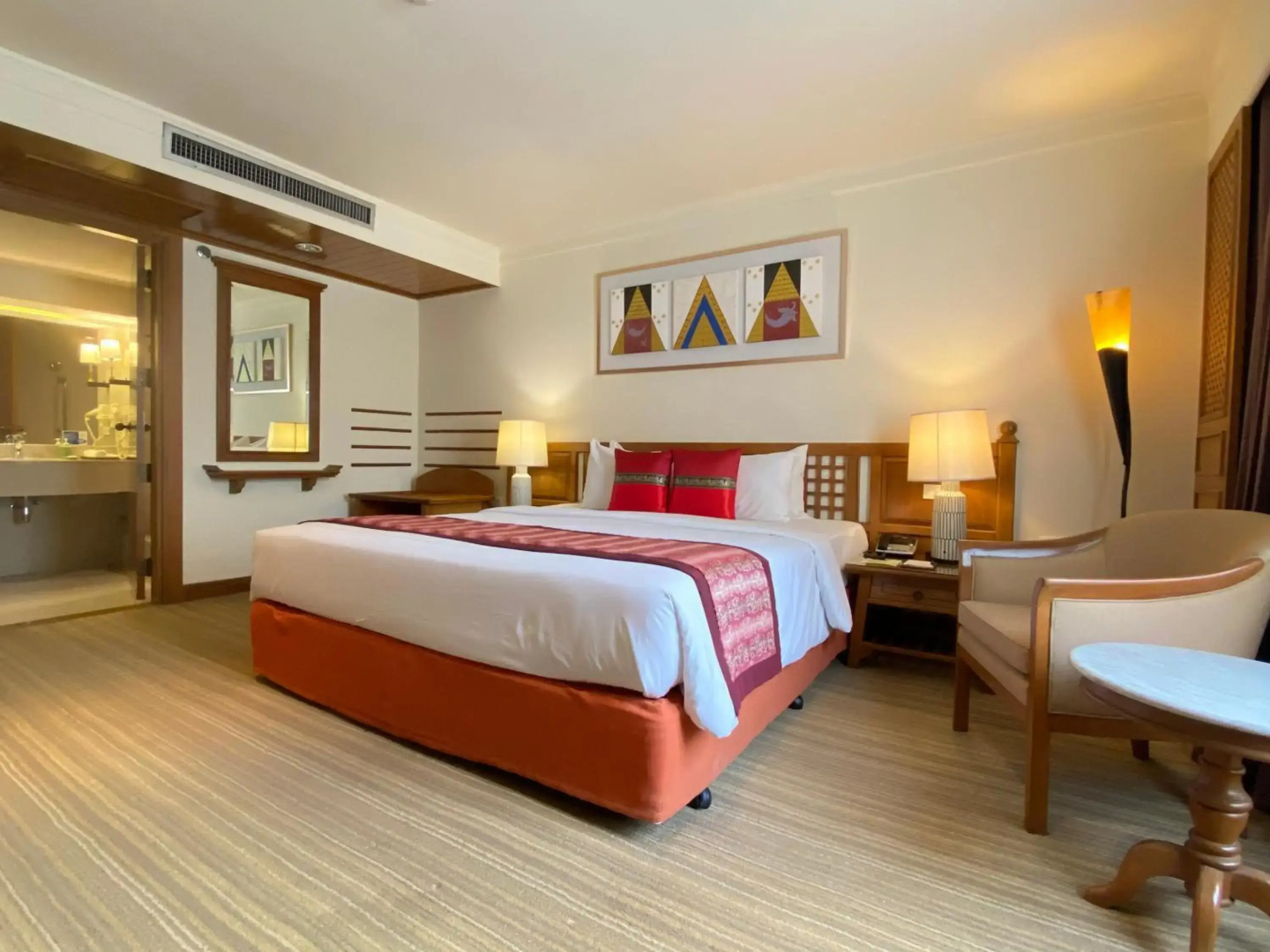 Silom Serene, a Boutique Hotel