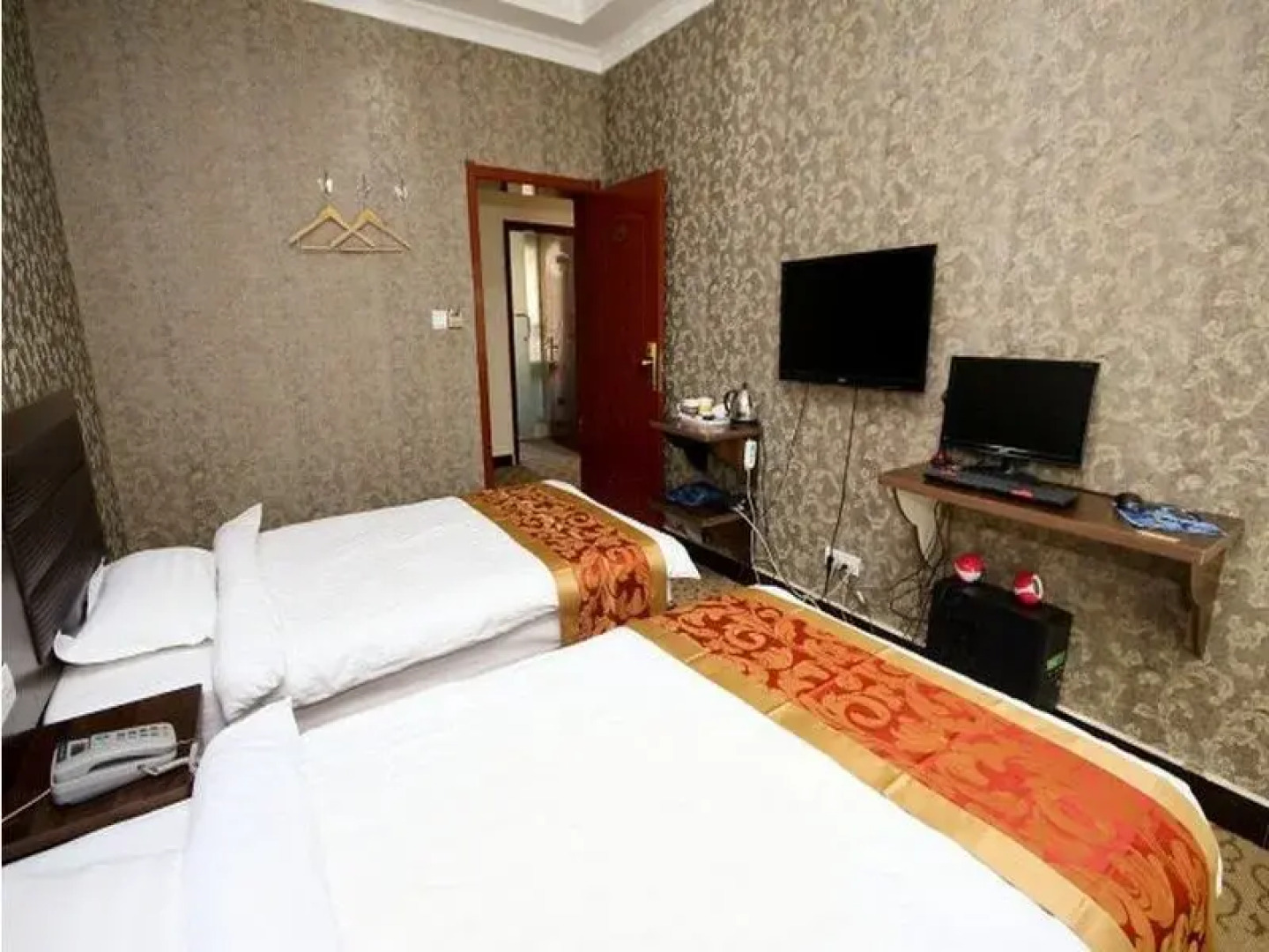 Xian Xianyang International Airport 168 Express Hotel