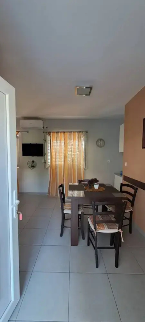 Apartments Janda Bijela