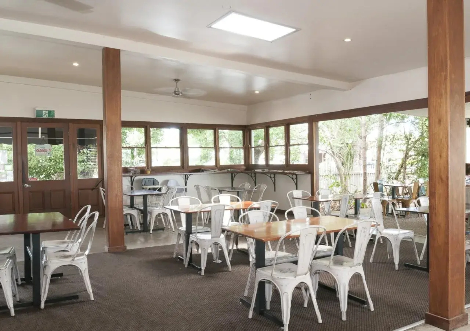 Ulmarra Hotel