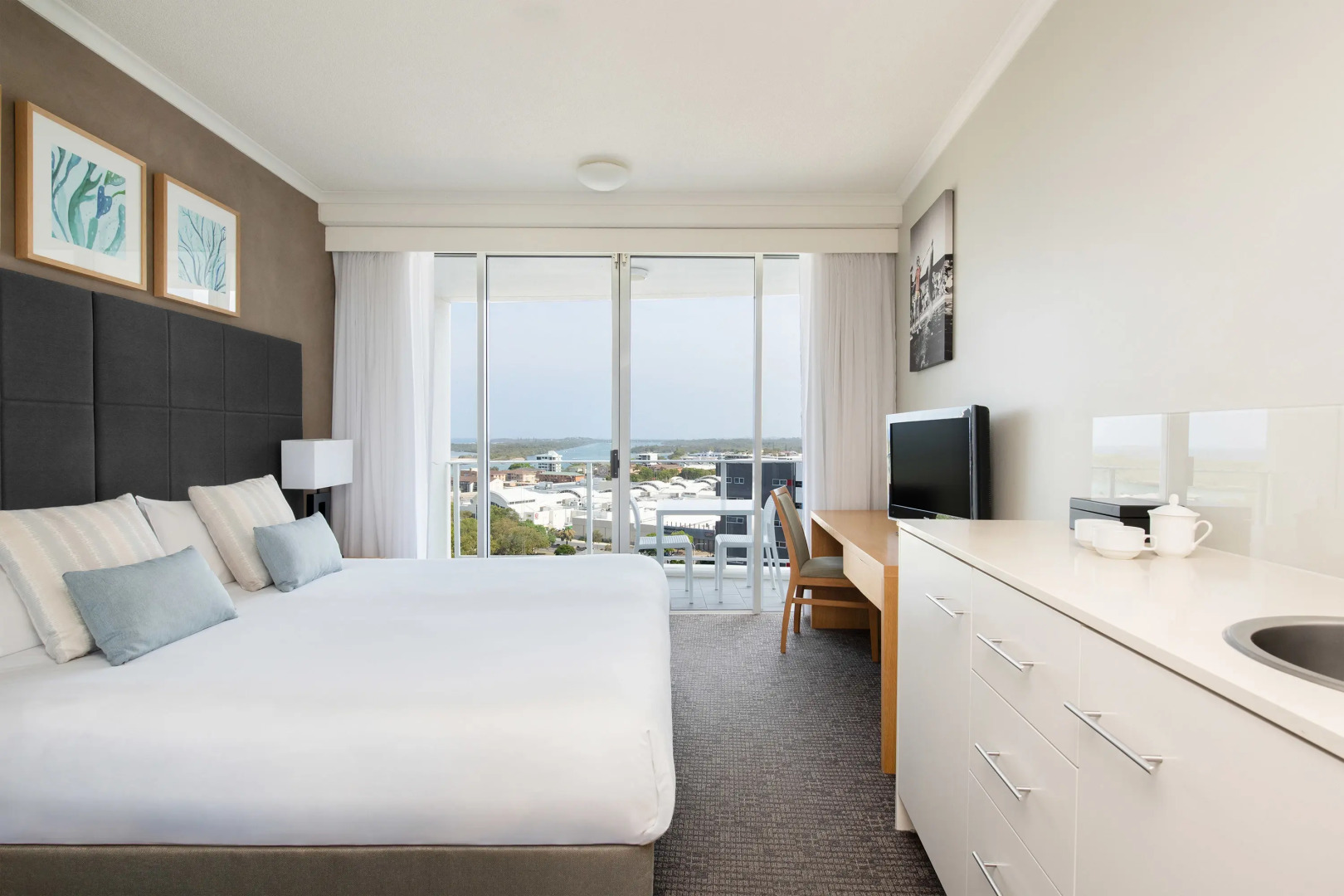 Mantra Twin Towns Resort