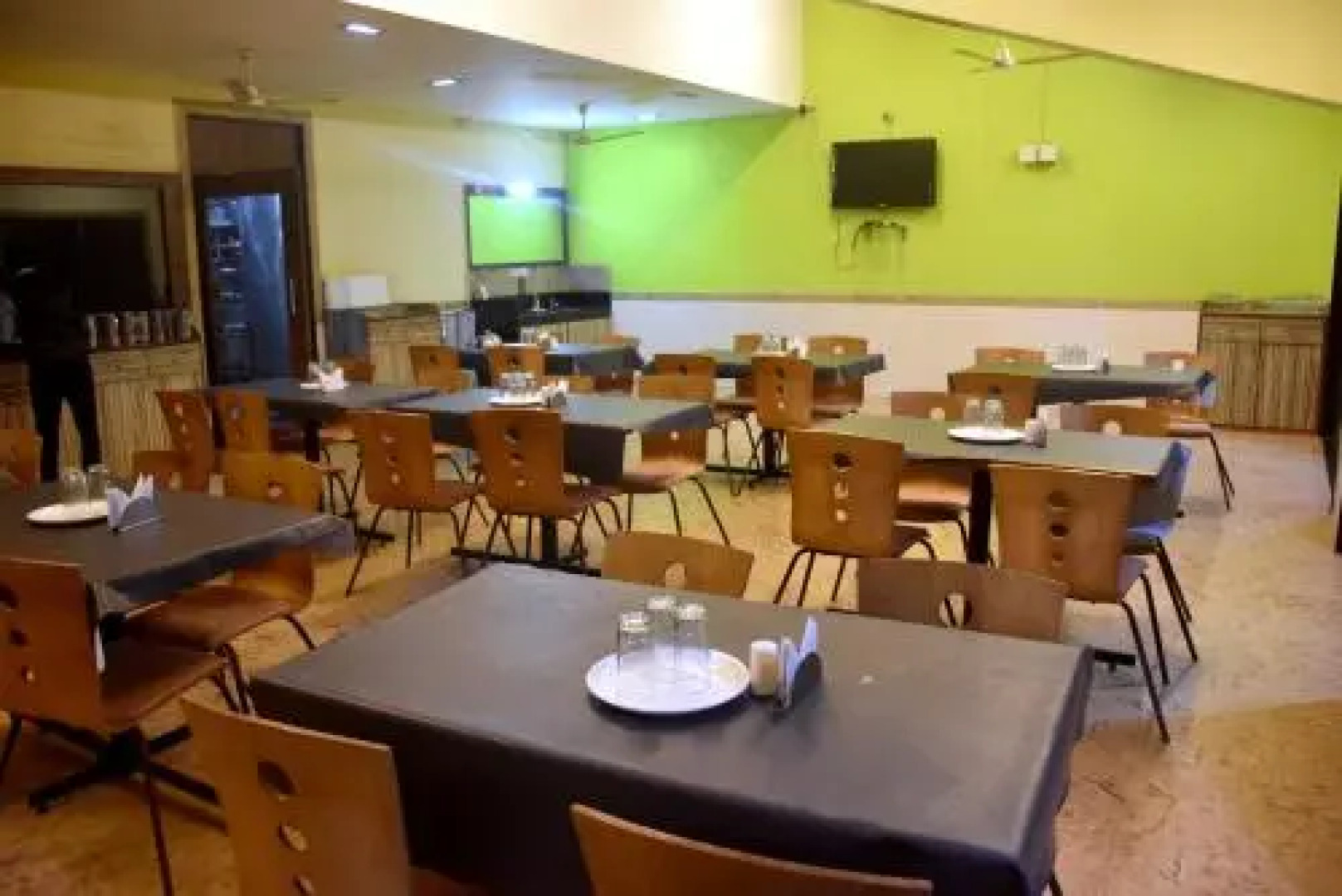 Whistling Palms Beach Resort