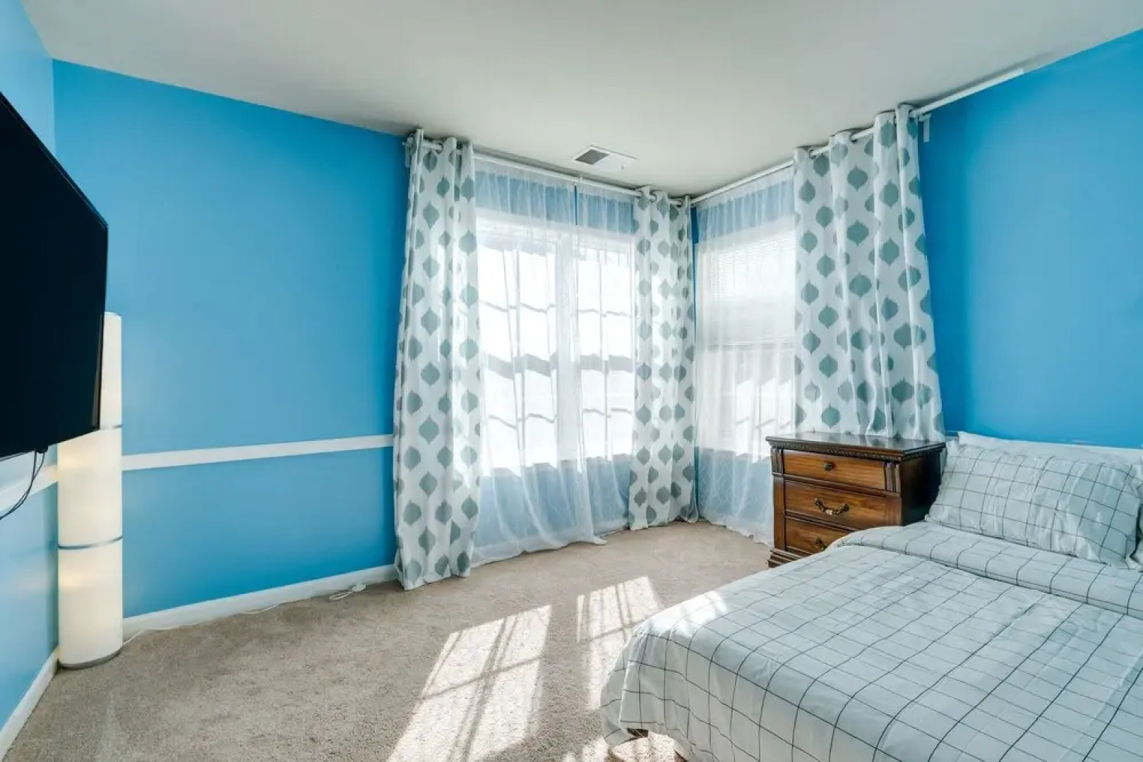 Spacious Woodbridge Home Near Leesylvania Park!