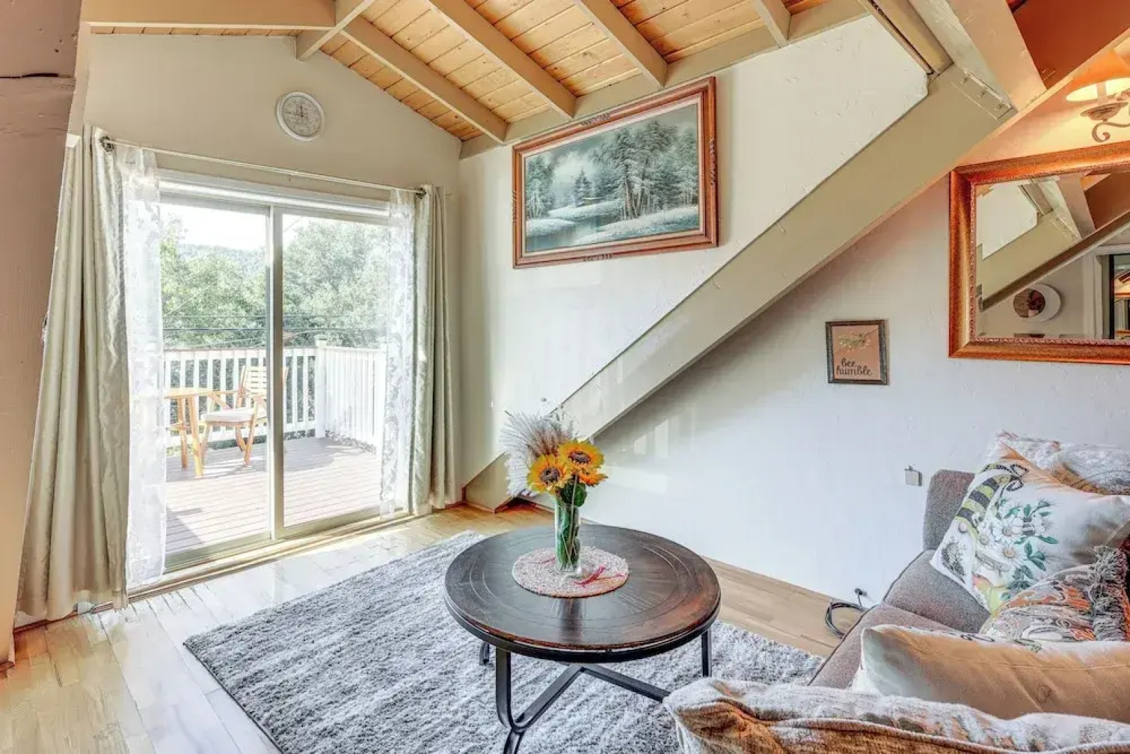 Home w/ 2 Decks - 2 Mi to Lake Gregory Dog Park!