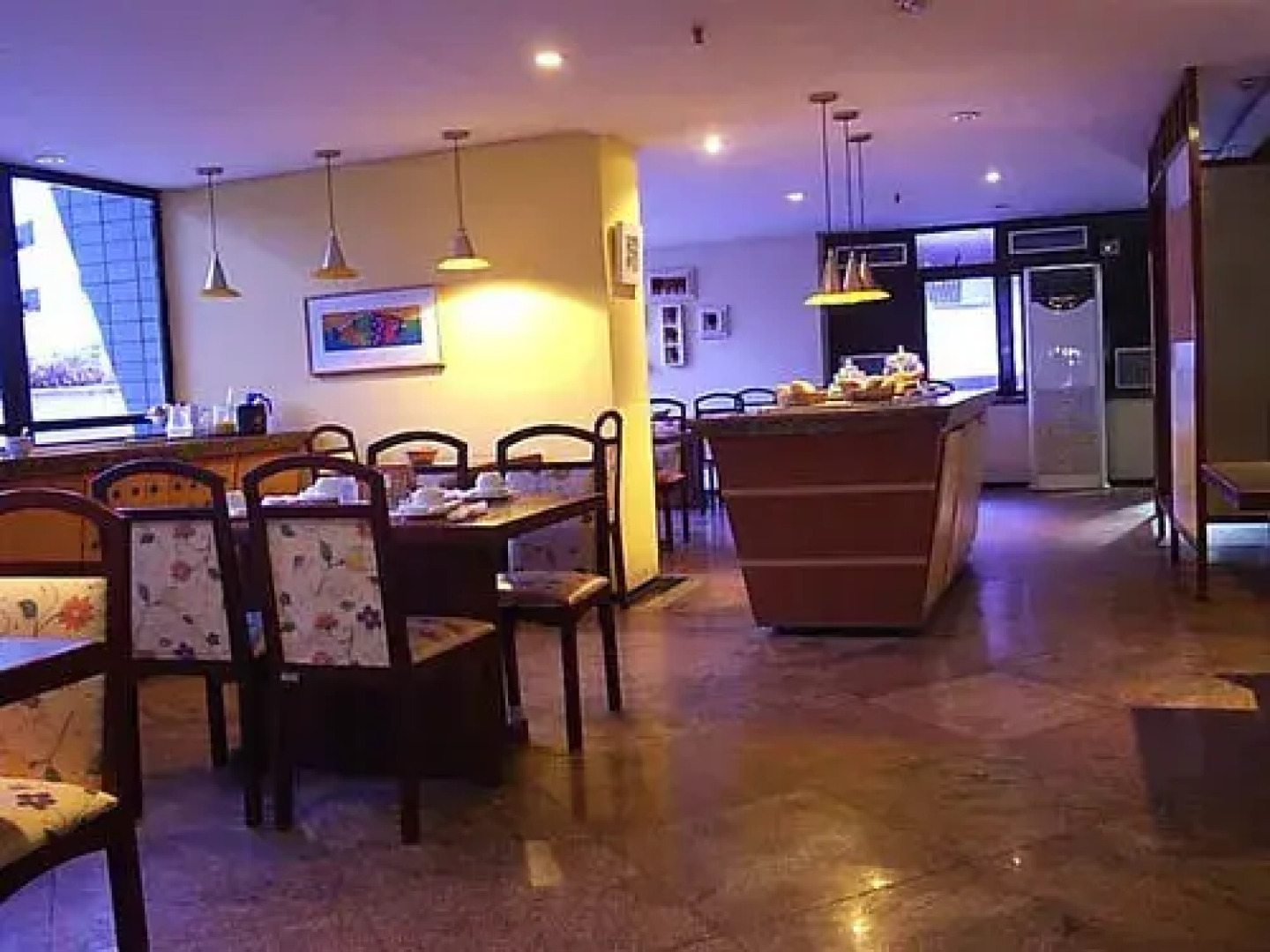 Moriah Apartments FO003