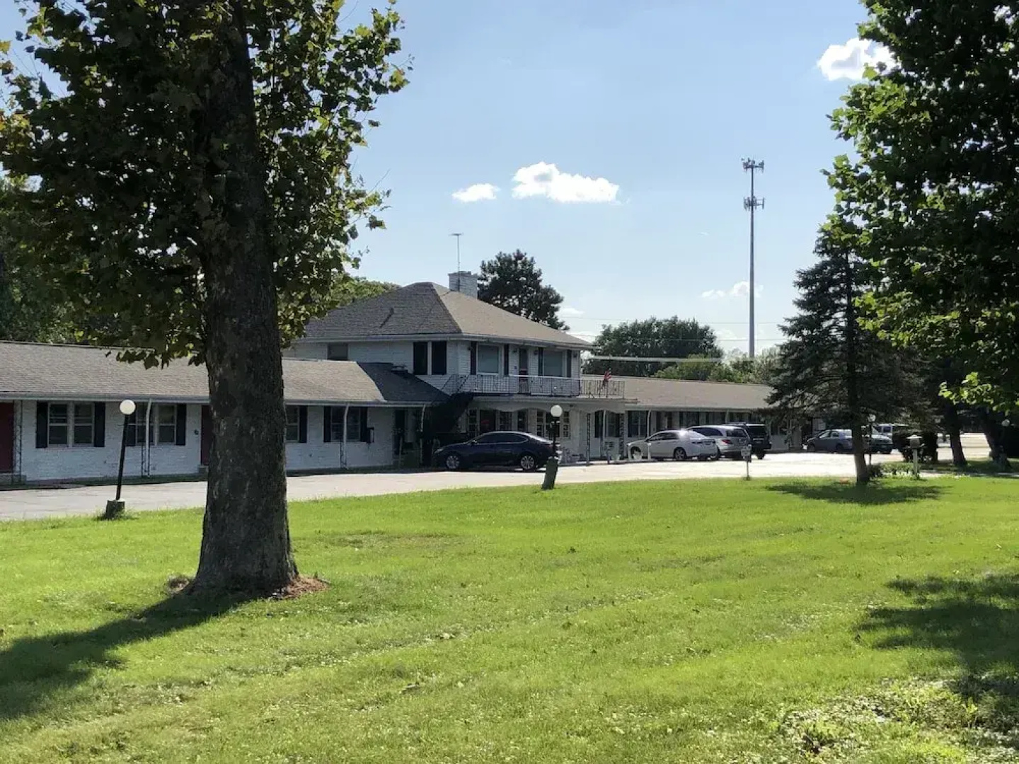 Du Wayne Motel