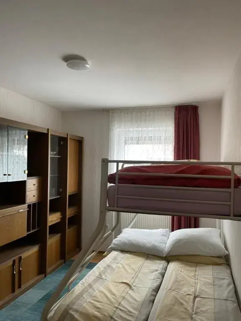 Ziegenbauernhof mit 2 Schlafzimmern und Bergblick