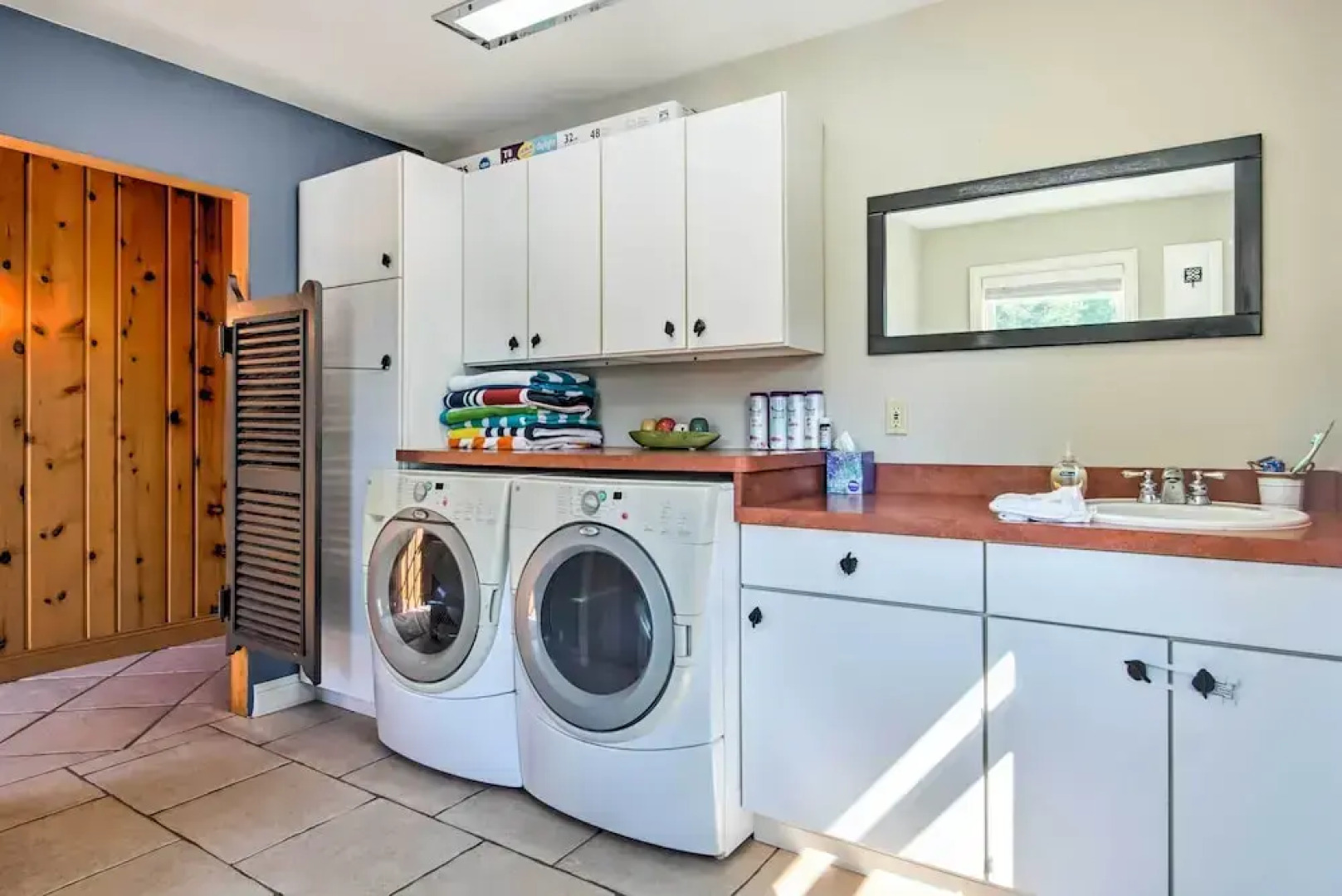 7-acre Coastal Michigan Home w/ Hot Tub & Sauna!