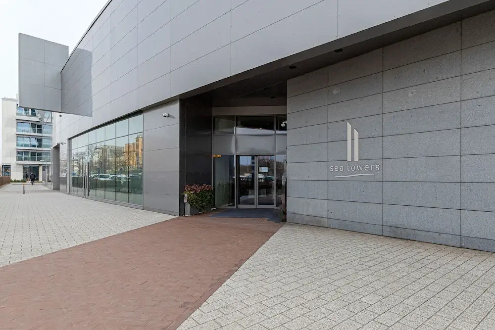 Apartment Sea Towers Gdynia by Renters