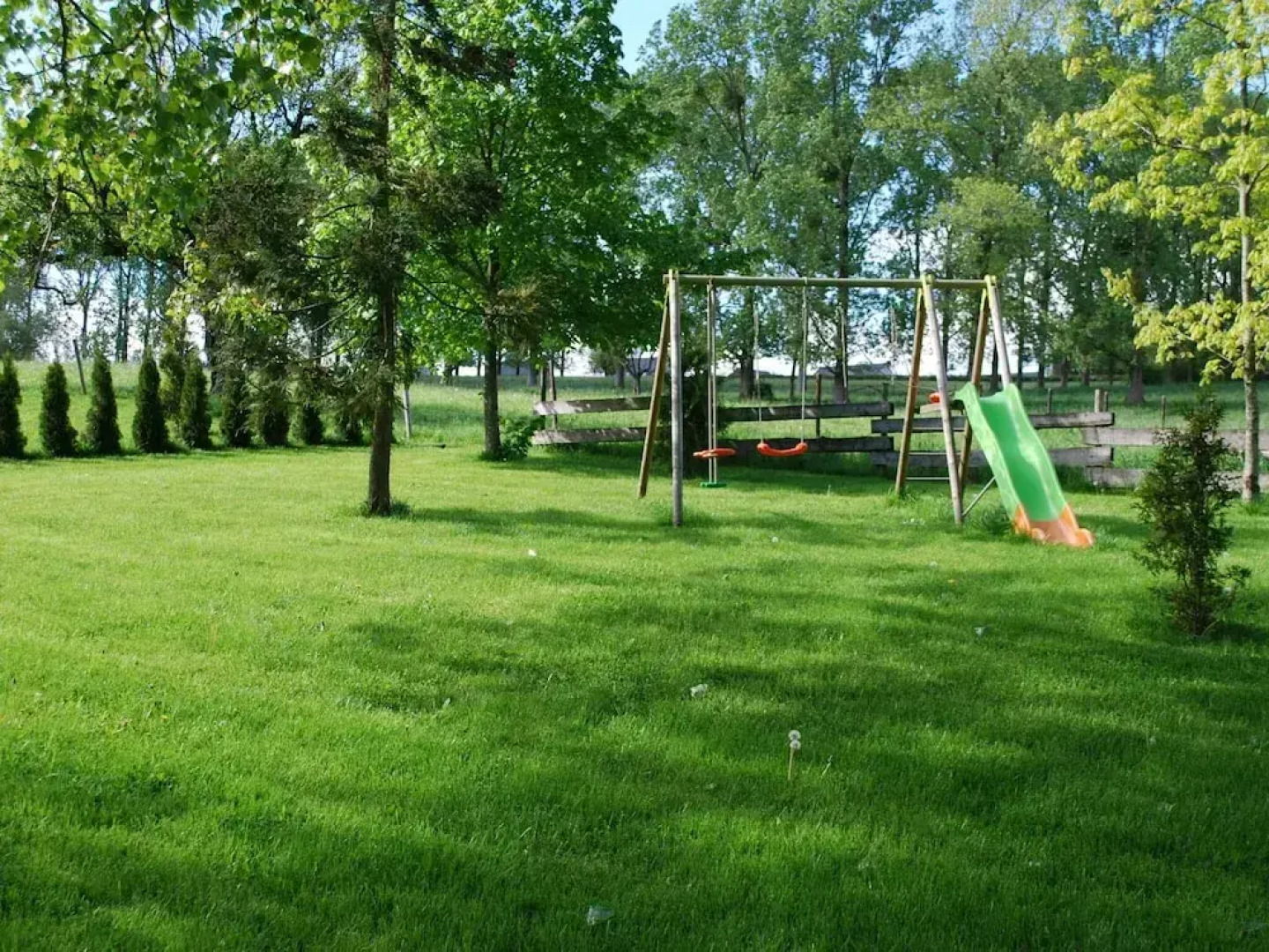 Spacious Retreat, Sprimont