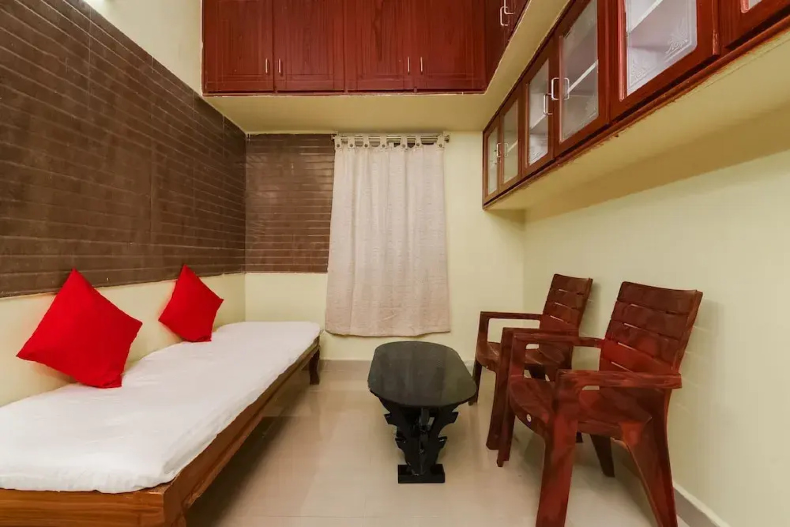 OYO 26234 Annapurna Nilayam