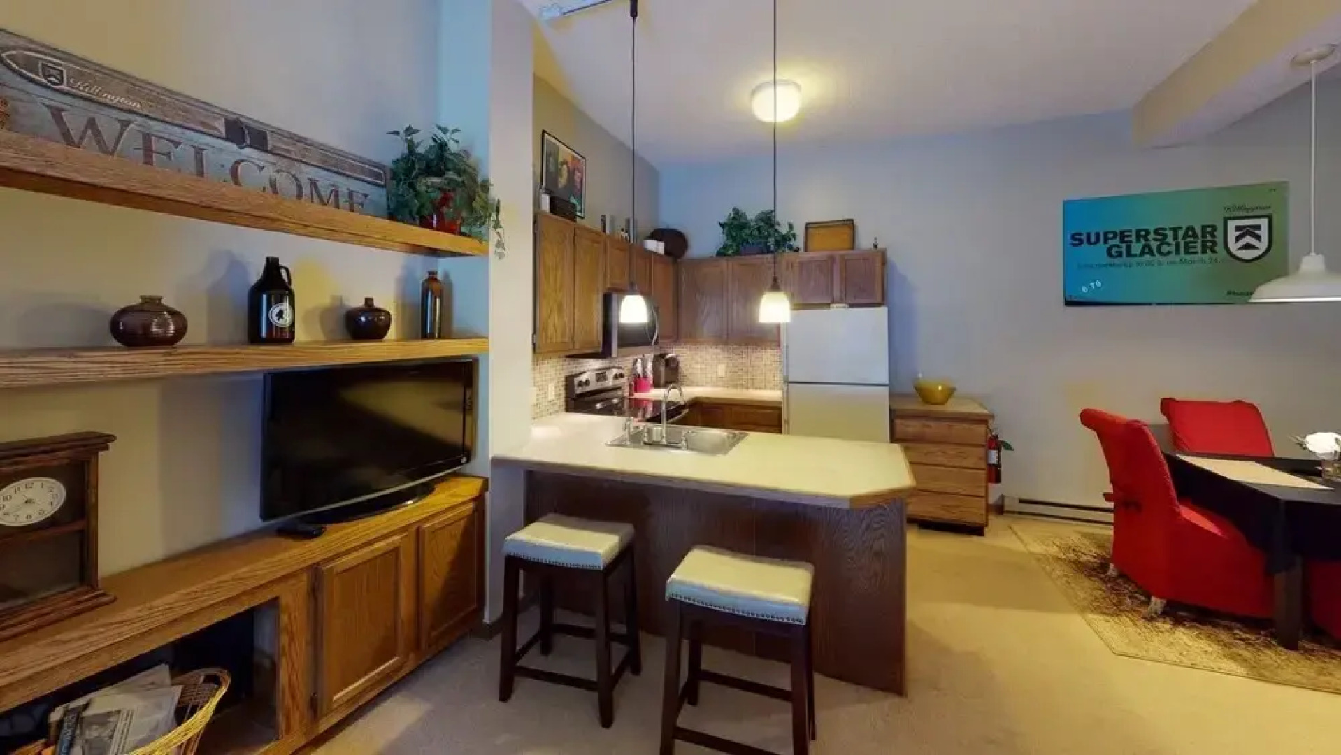 Wintergreen 106 - Cozy And Peaceful Condo, Conveniently Located Between Killington And Pittsfield 1 Bedroom Condo by RedAwning