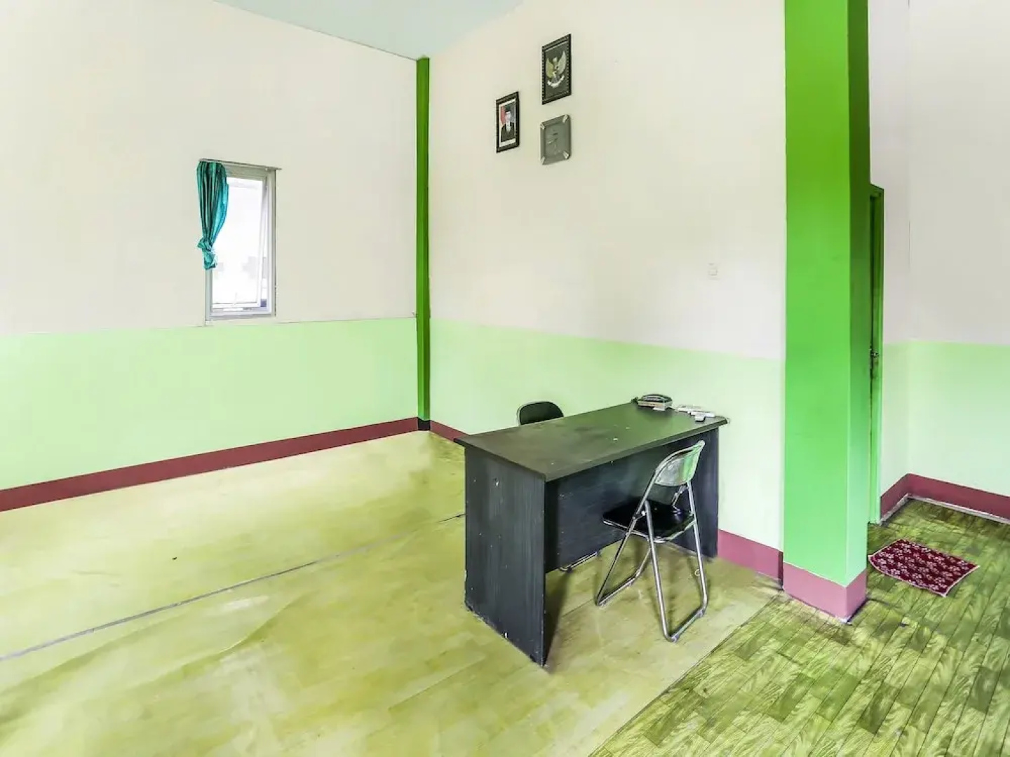 OYO 90825 Hotel Lizha 2