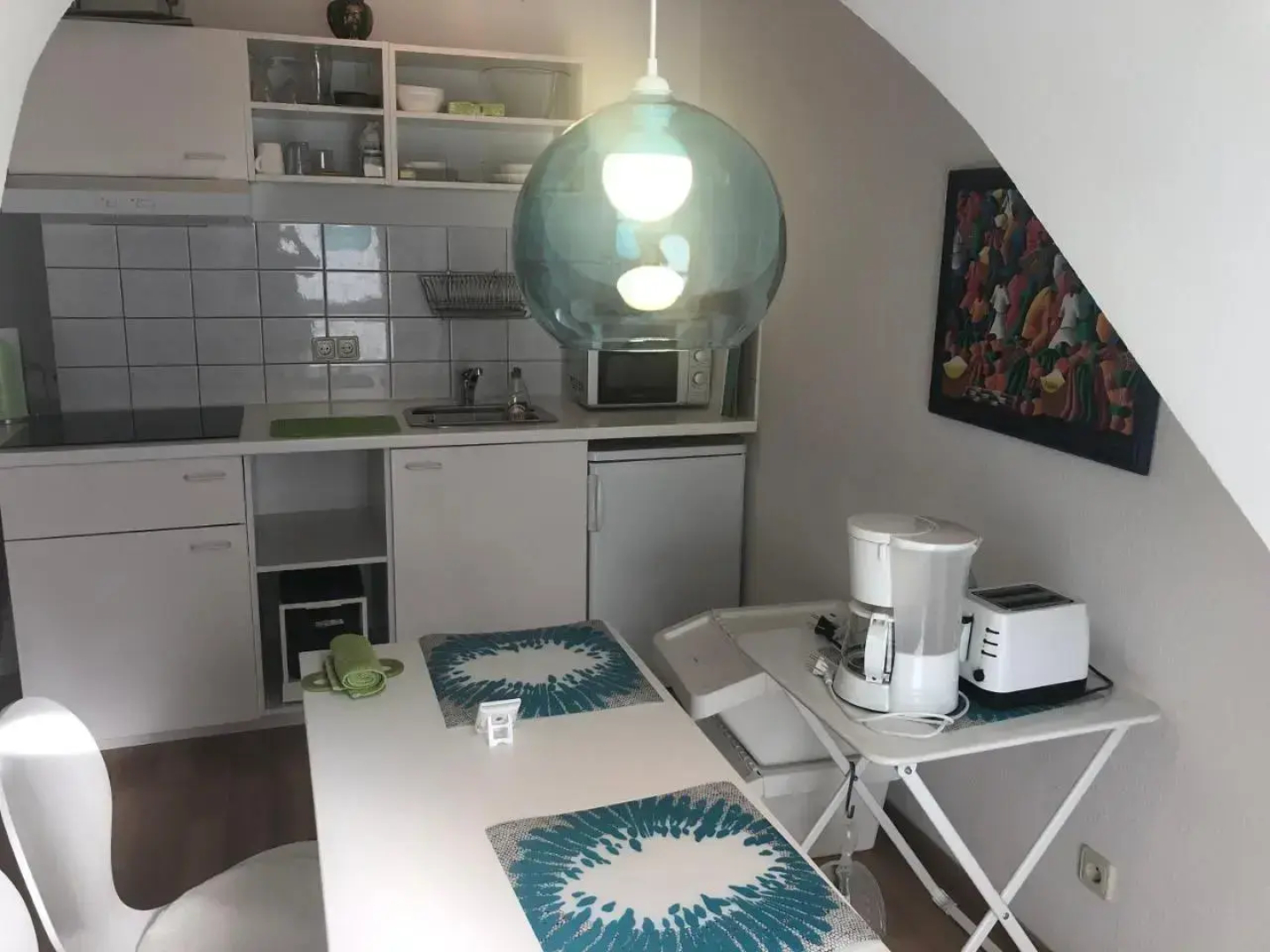 Studio Ochsenfurt mit sonnigem Balkon