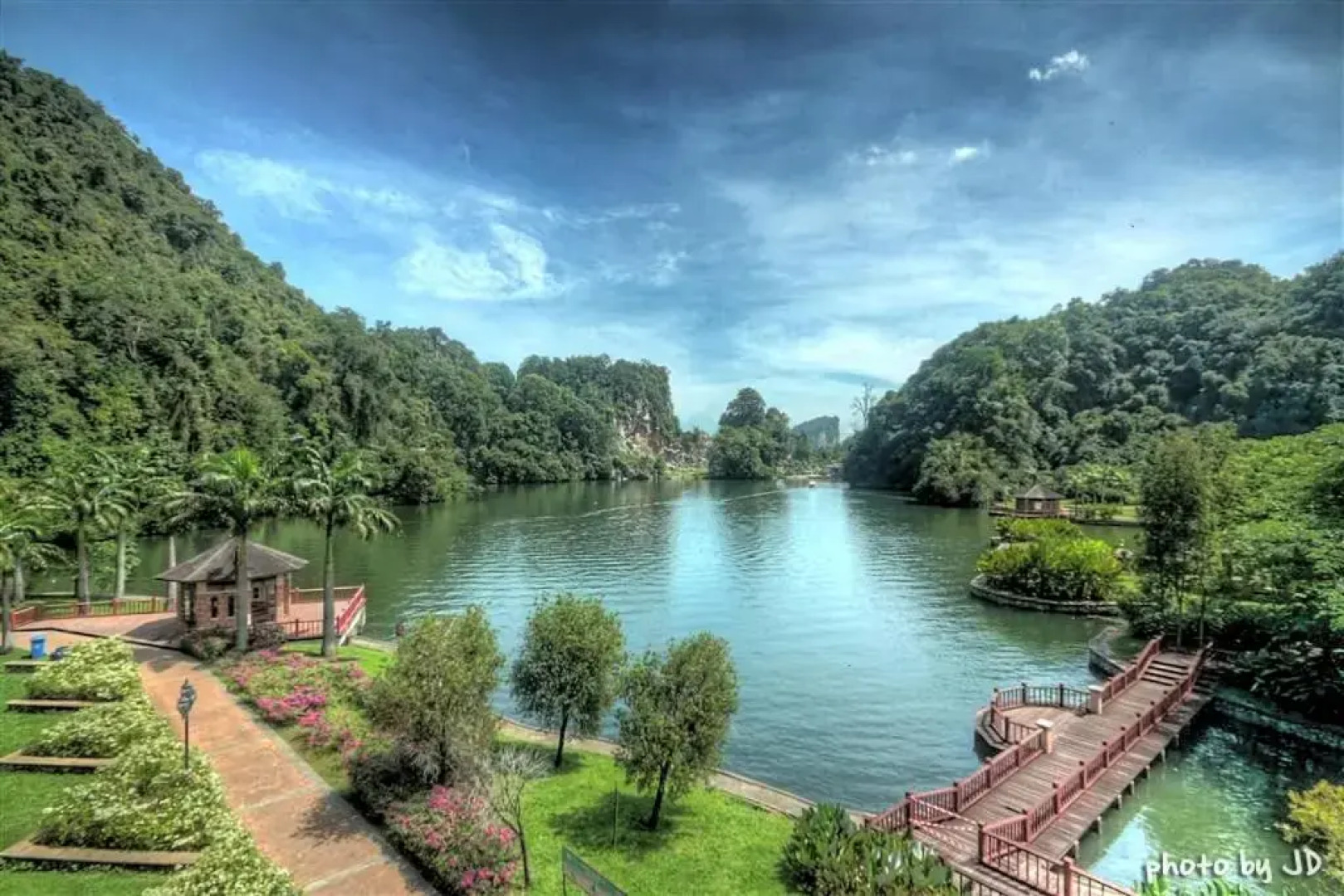 Sky Mountain View Relaxing Ipoh -10-16 pax- no party