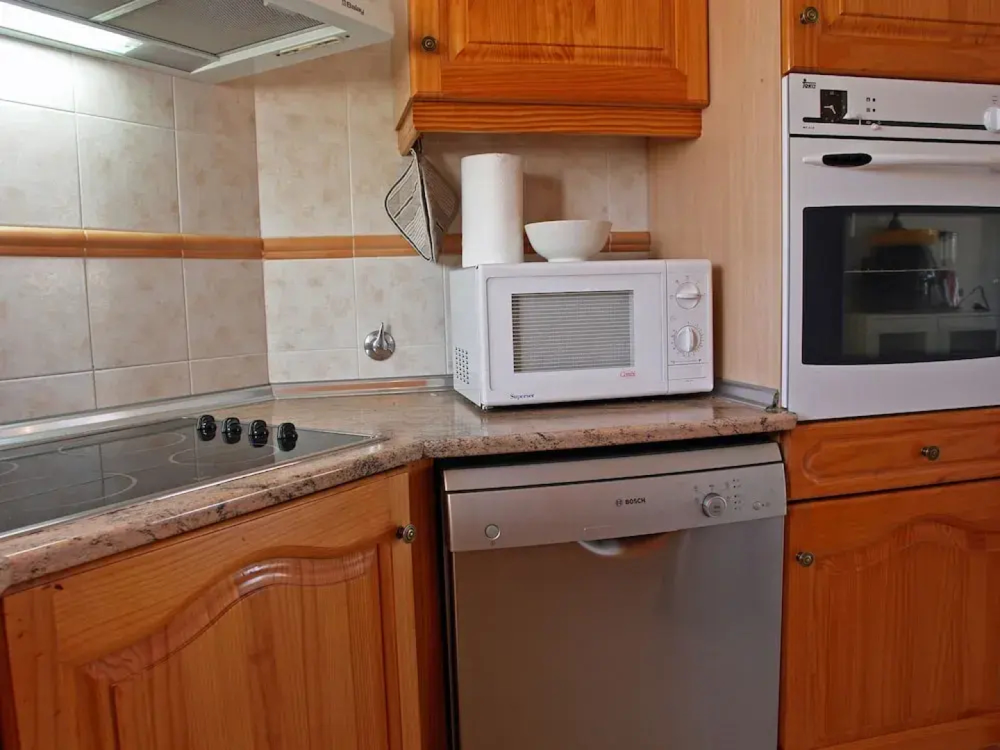 Delightful Villa in Vilacolum With Swimming Pool
