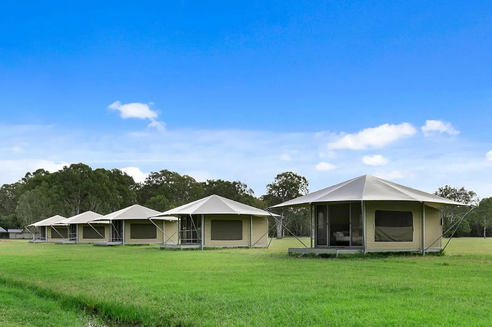 Noosa Habitat Resort B&B