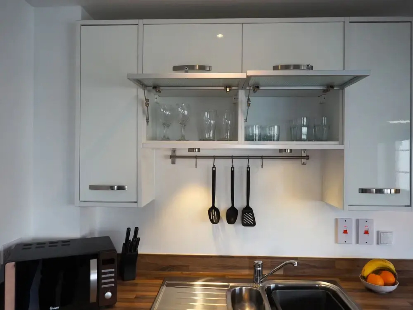 SA Today Apartments Farnborough with Fibre Wi-Fi & Netflix