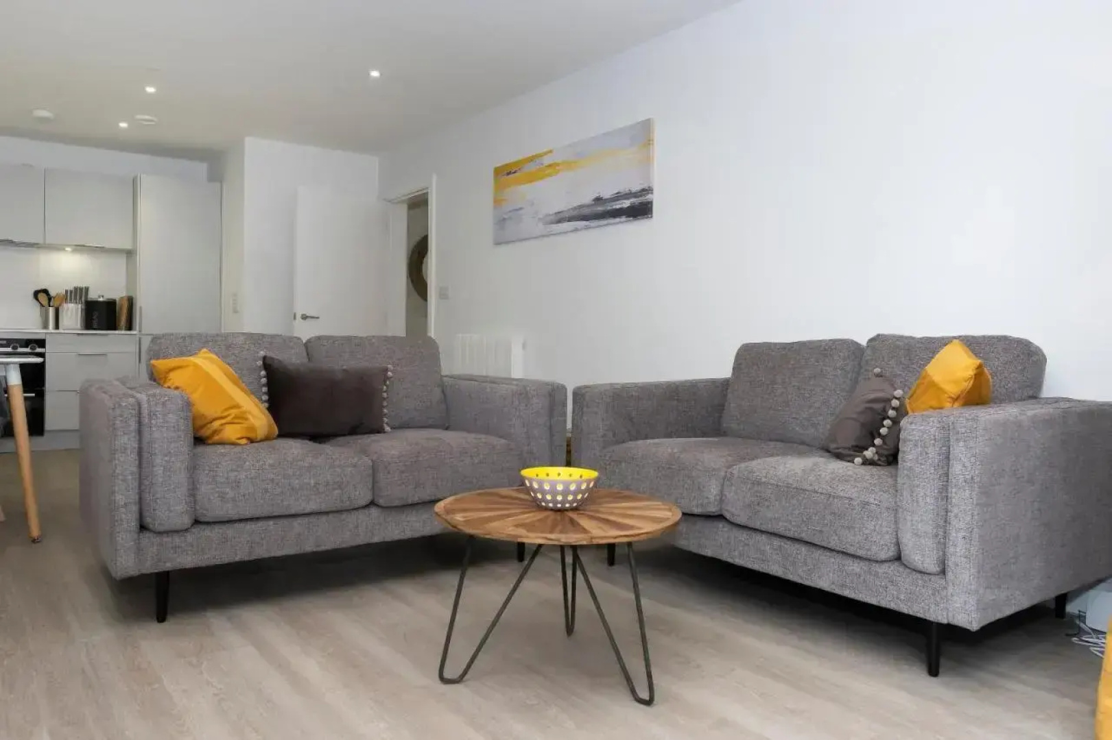 2 Putsborough - Luxury Apartment at Byron Woolacombe, only 4 minute walk to Woolacombe Beach!