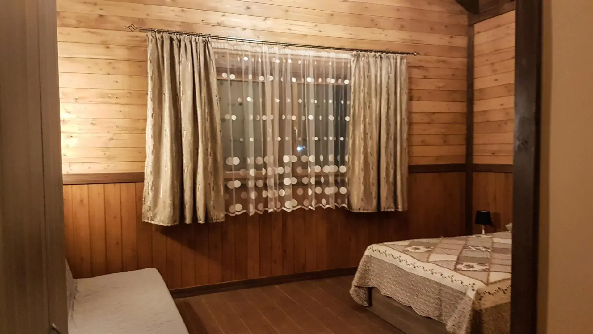 Коттедж Б8 на базе отдыха Новинки Парк