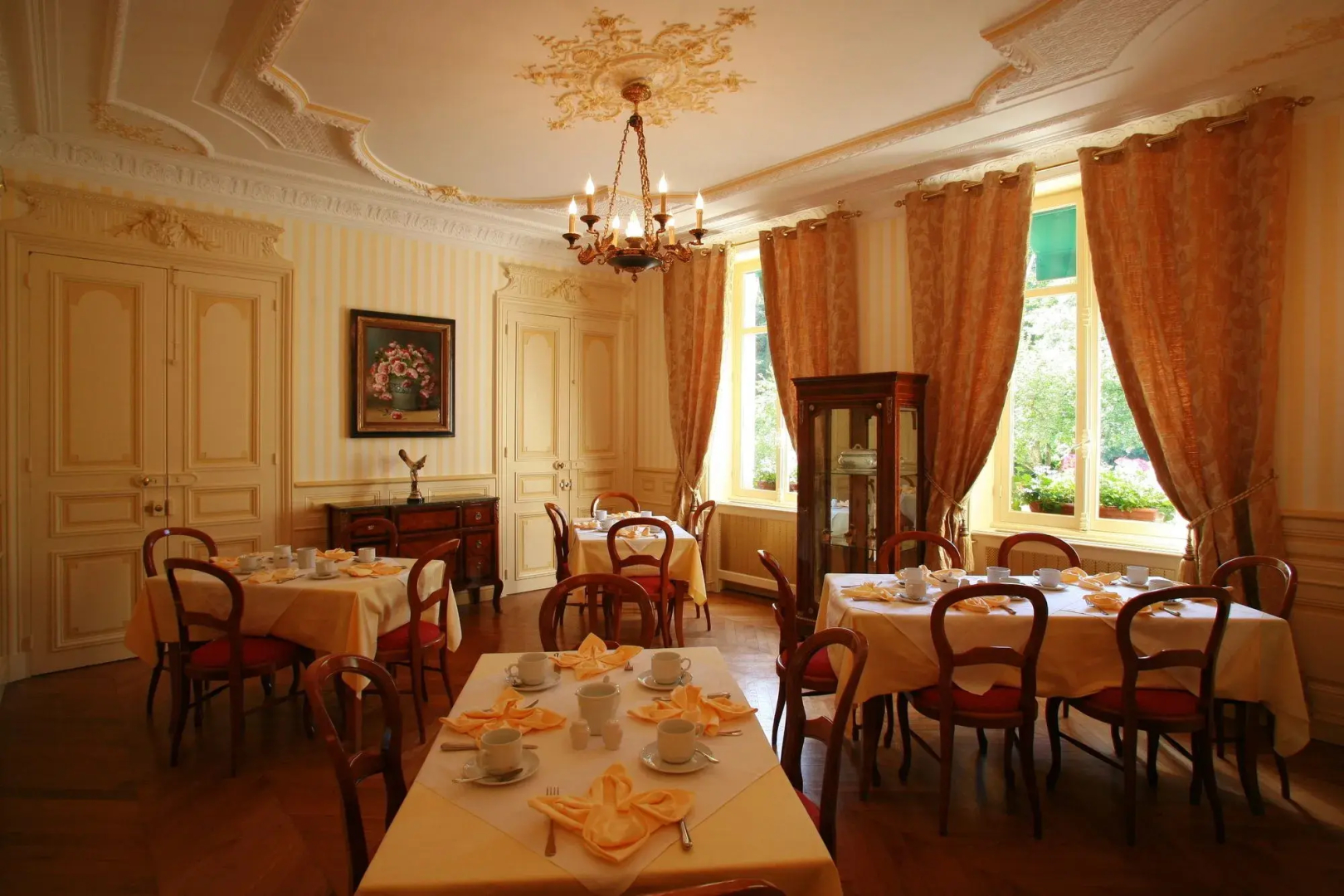 Chateau de Challanges