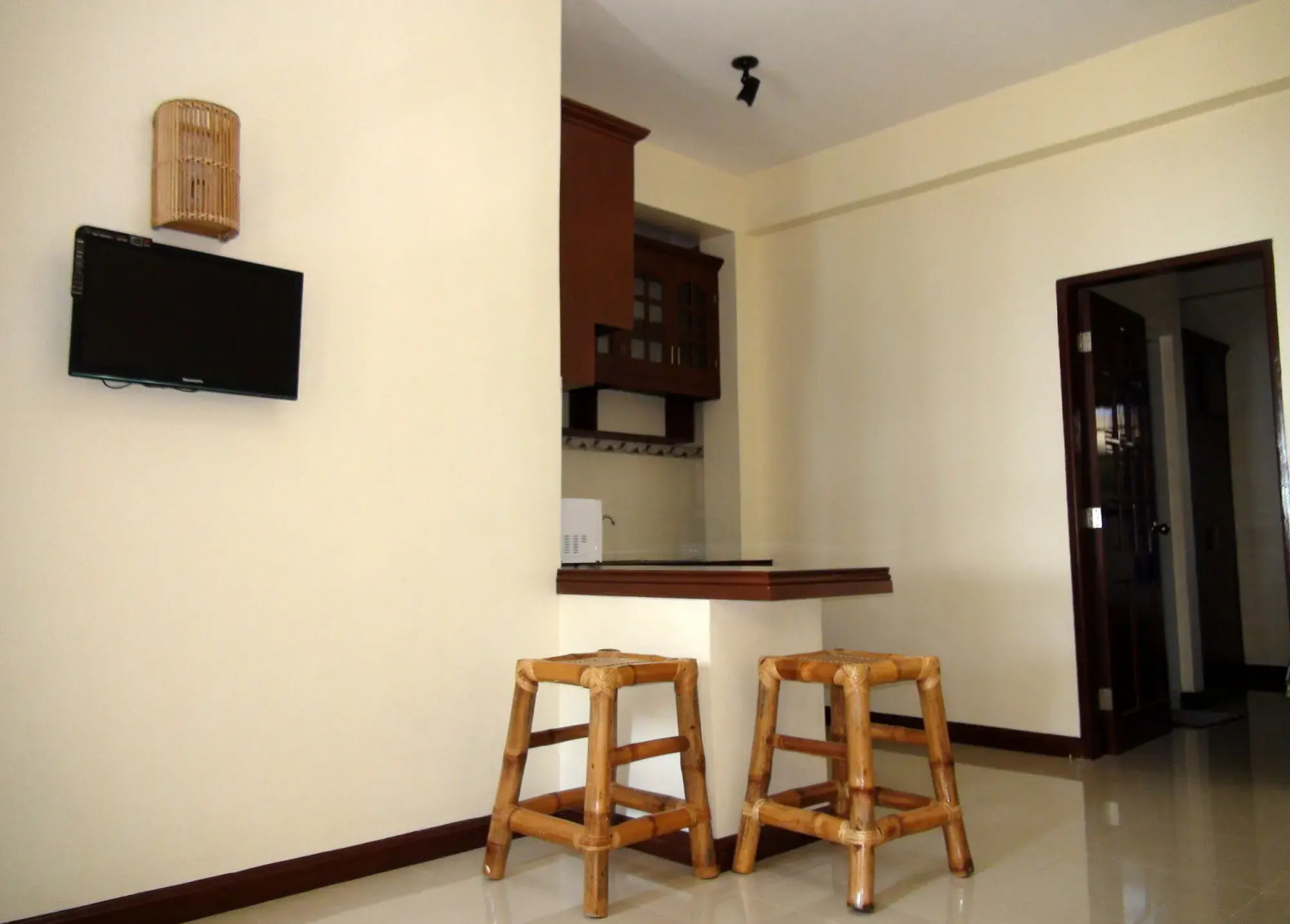 Squares Beachside Apartments