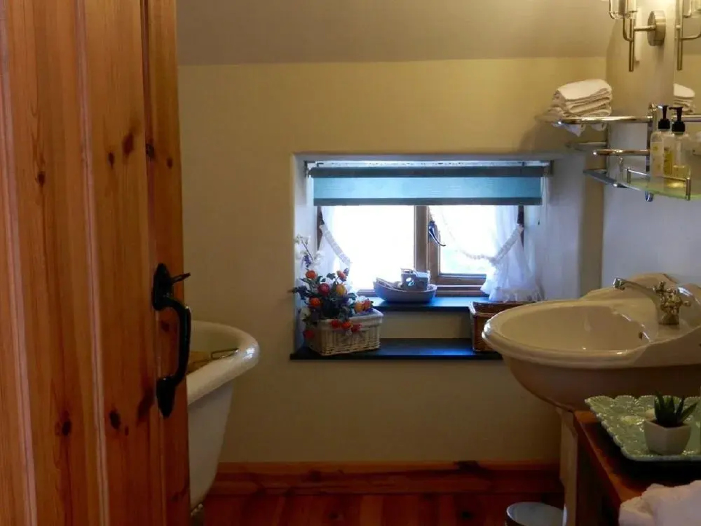 Armidale Cottages Bed & Breakfast