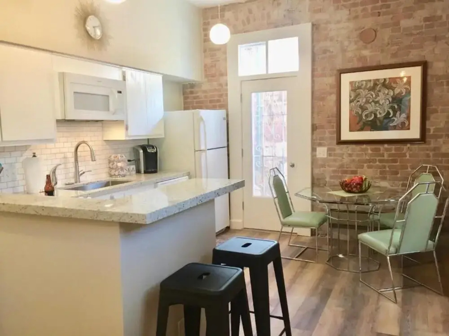 Bisbee Brownstone Suites