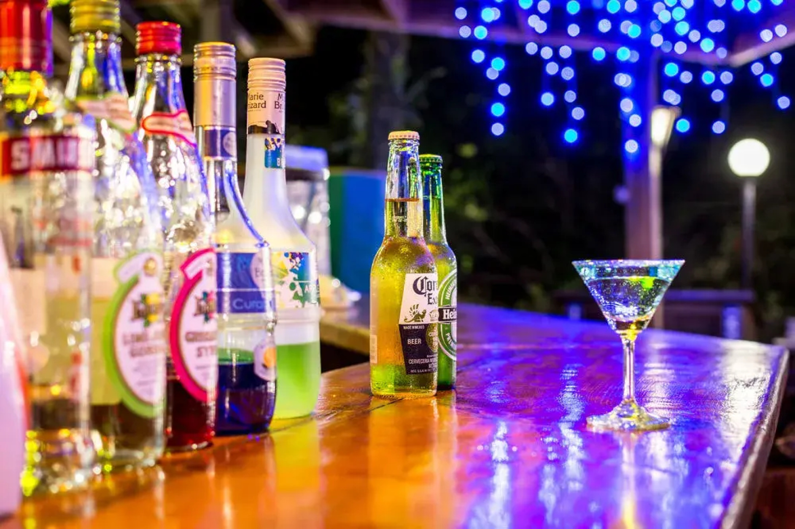 CRYSTAL RESORT - Continental Club