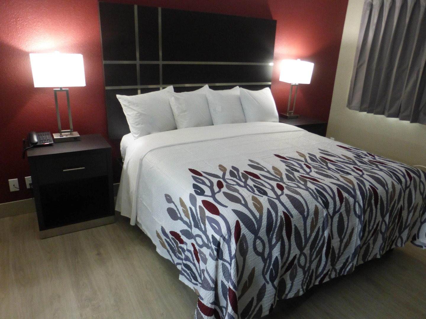 Red Roof Inn Redding