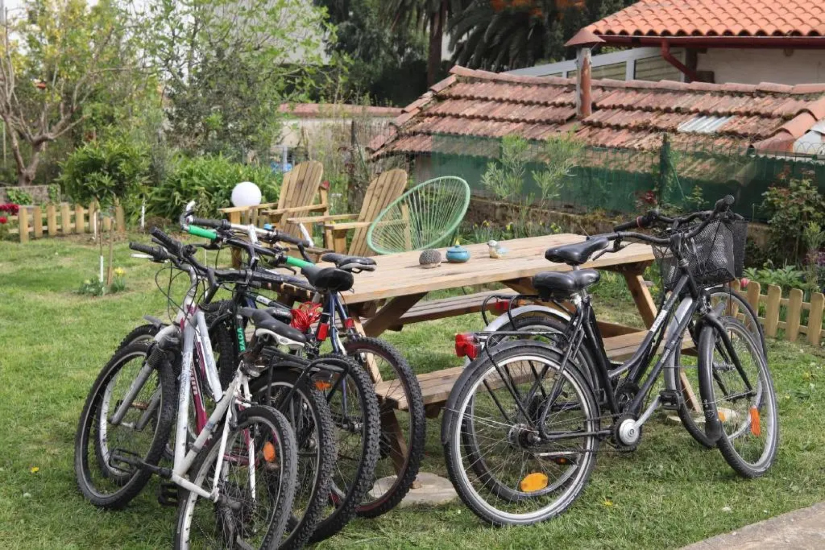 Chambres d'hôtes "HOR DAGO" près de la gare d'Hendaye avec le petit-déjeuner et des vélos