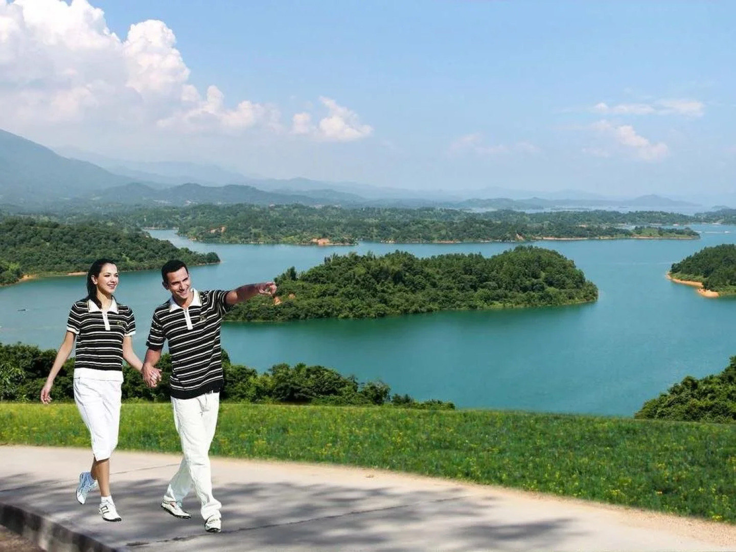 Heyuan Mels Welton Evergreen Lake Hotel