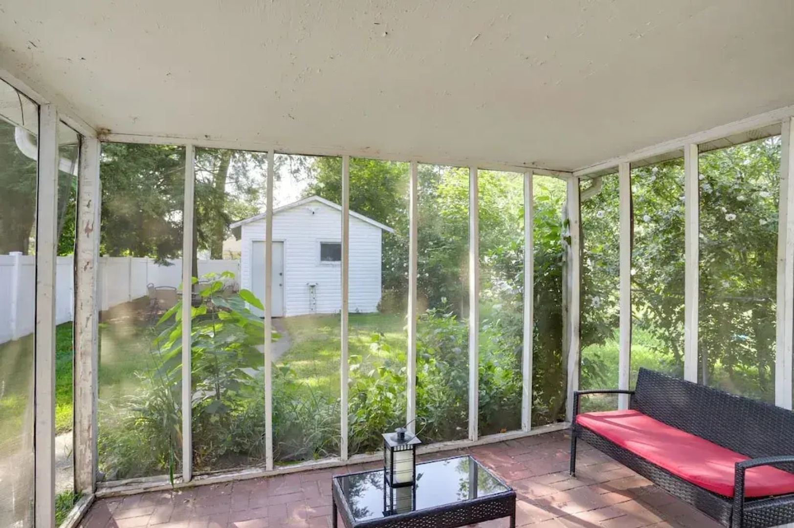 Lovely Home in South Bend: Walk to Notre Dame!