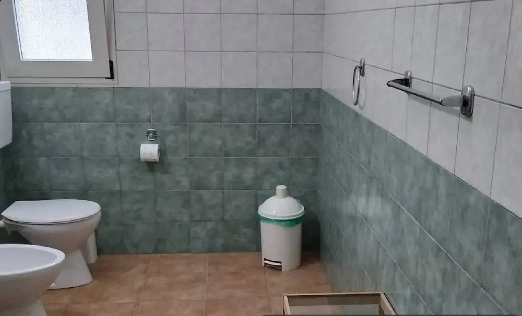 Foximanna on the North Floor in a Villa Surrounded by Greenery Facing the sea