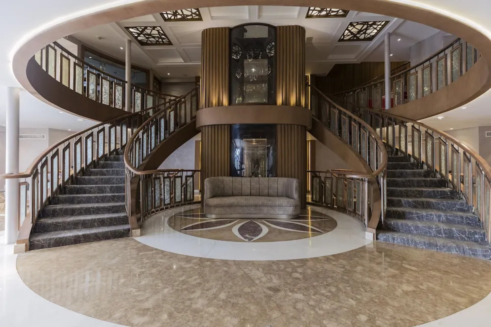 SUNRISE Semiramis II Cruise