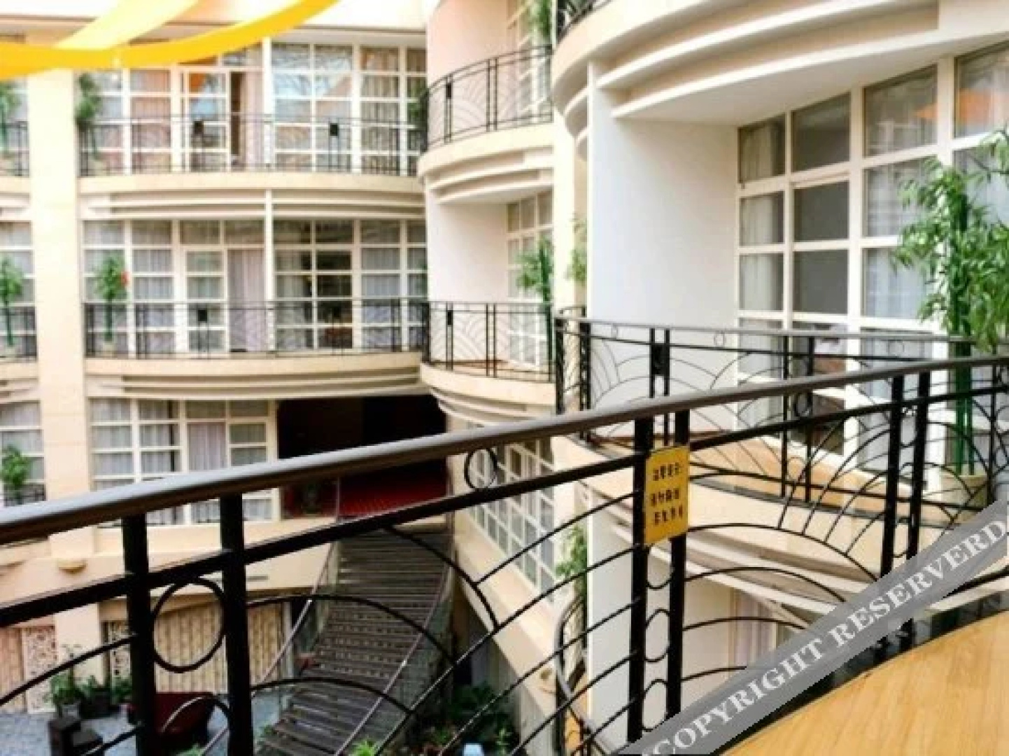 Yangguang Holiday Hotel (Currently unavailable)