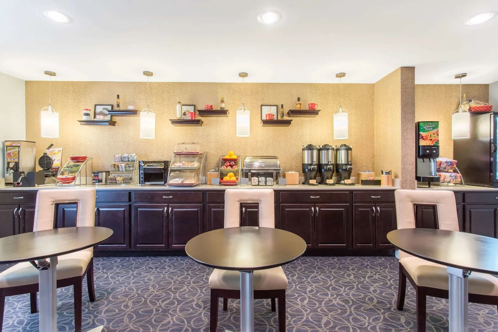 MainStay Suites Sterling near Dulles Town Center